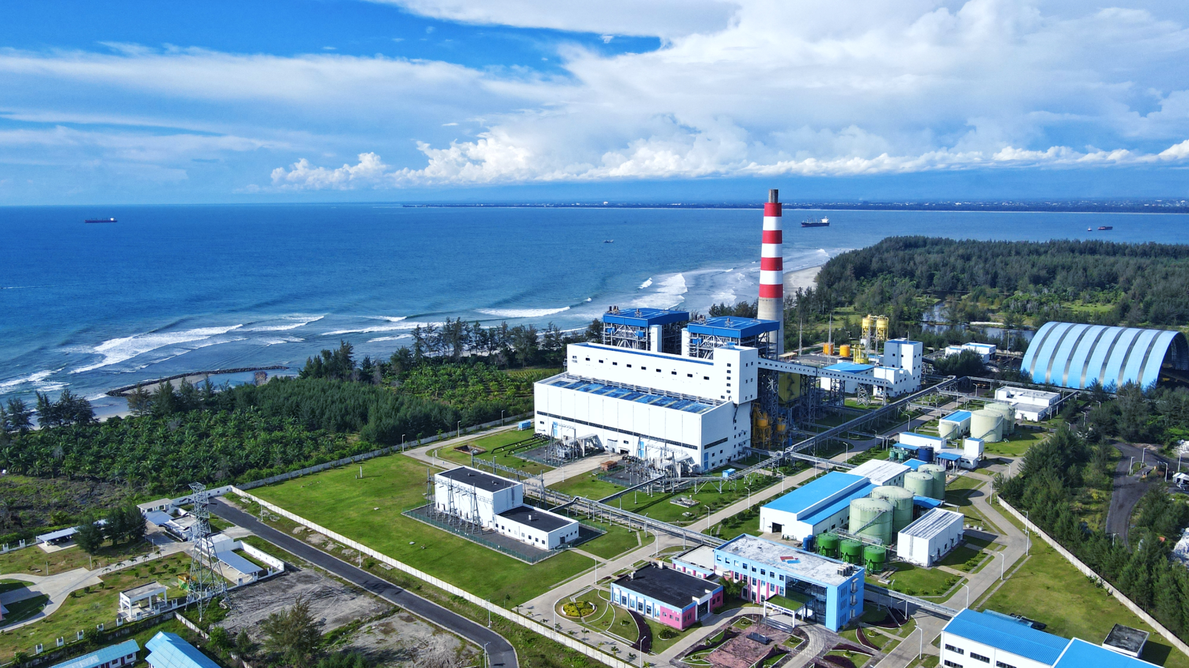 The annual cumulative power generation of the Bengkulu power plant reached a record high